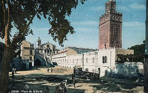 MB i- 015- eglise St-Louis et mosquee